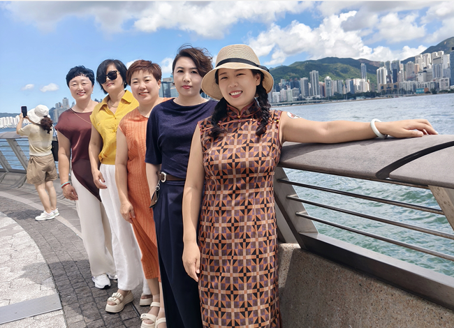 1758013528348032.png 24香港星光大道(4).png