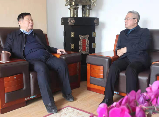 1758178837623634.jpg 6苏总拜访李玉院士.jpg